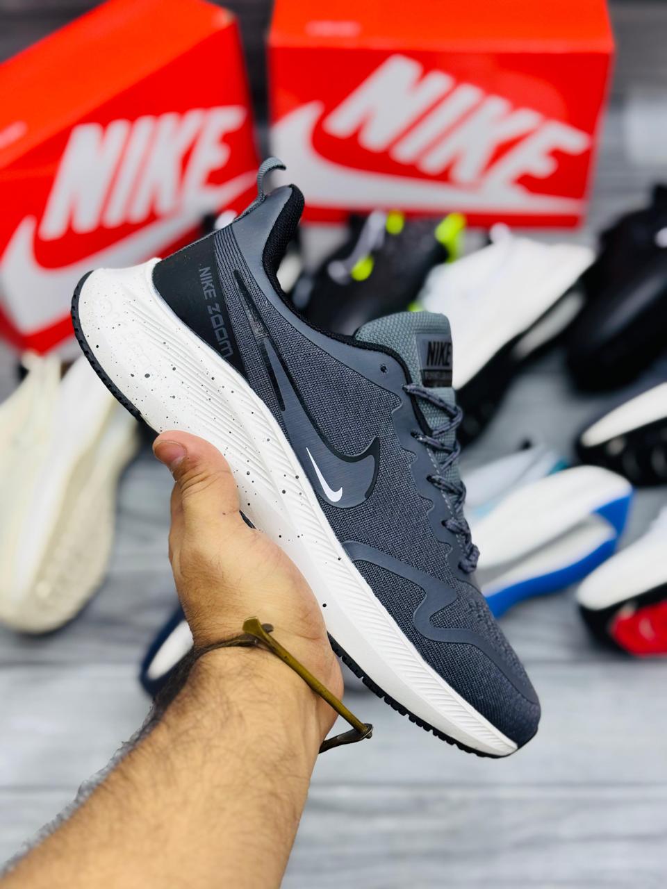 Nike Zoom Running Sneakers – Ultimate Comfort & Performance