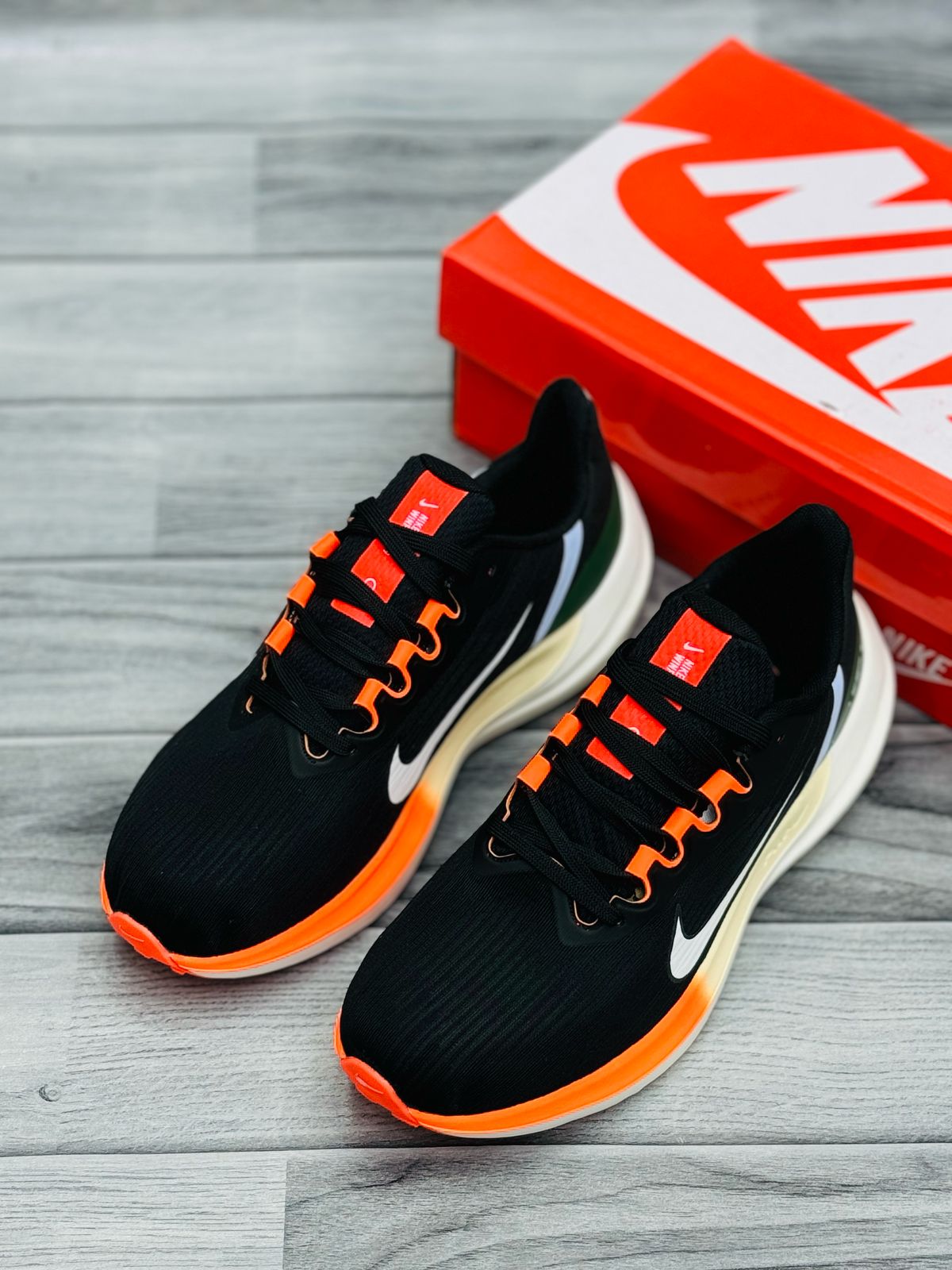 Nike Air Winflo 10 - Lightweight Performance Running Shoes