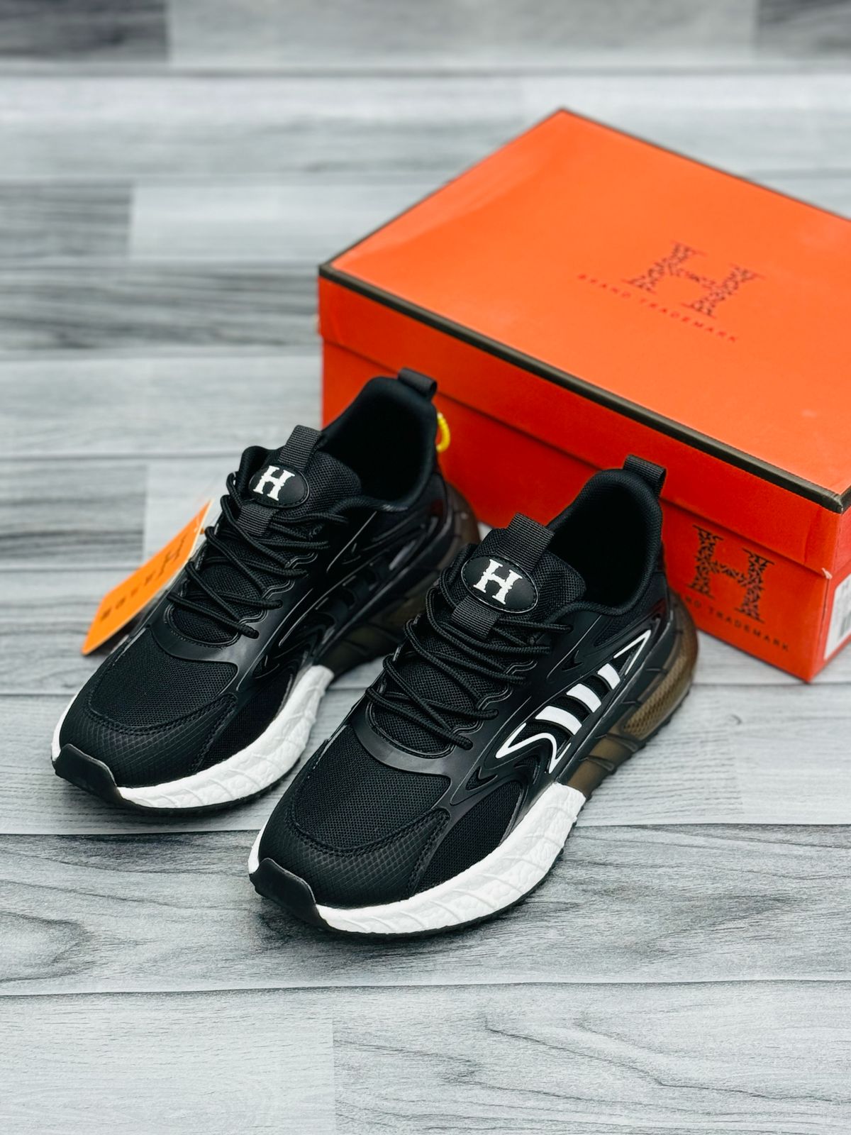 OPP Sports Running Sneakers – High-Performance & Stylish Design