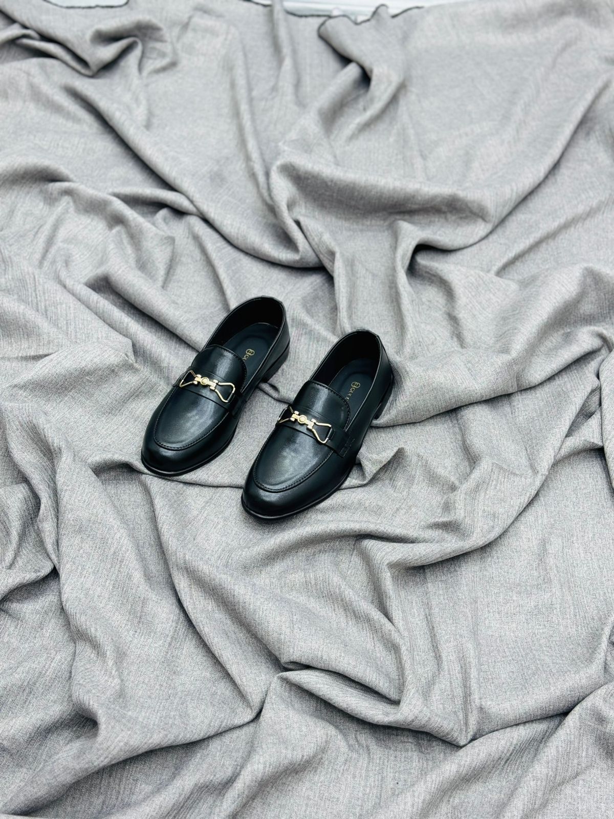 Luxury Black Leather Loafers with Gold Buckle – Premium Elegance