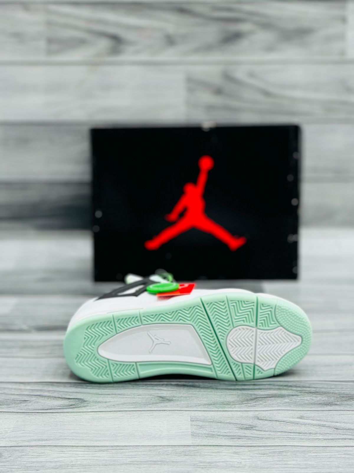 Air Jordan 4 Retro “Mint Green” – Verified Authentic