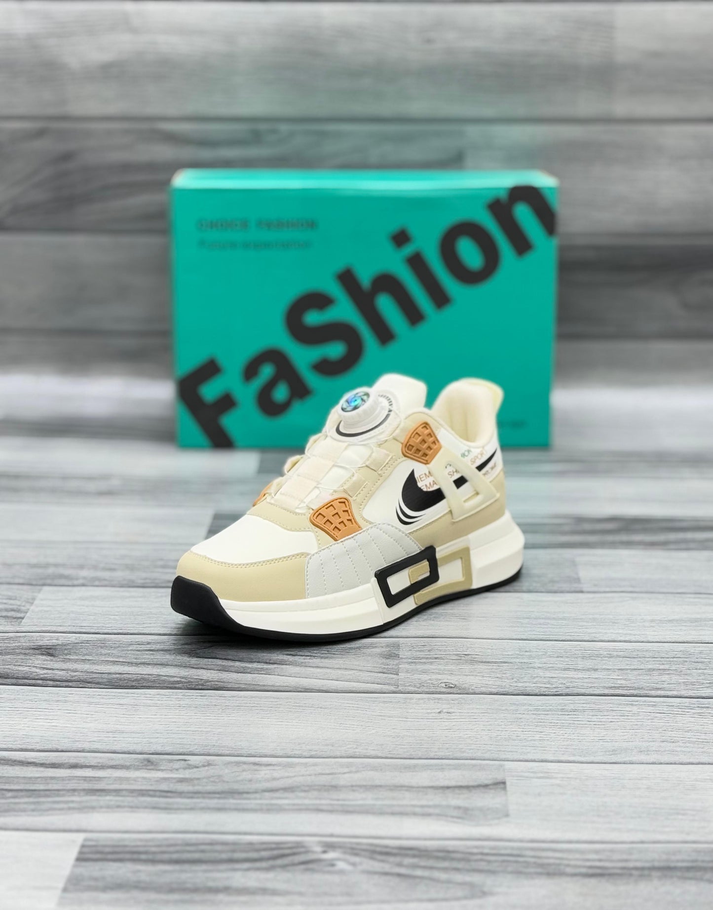Men's Fashion Sneakers – Black & White Trendy Sports Shoes