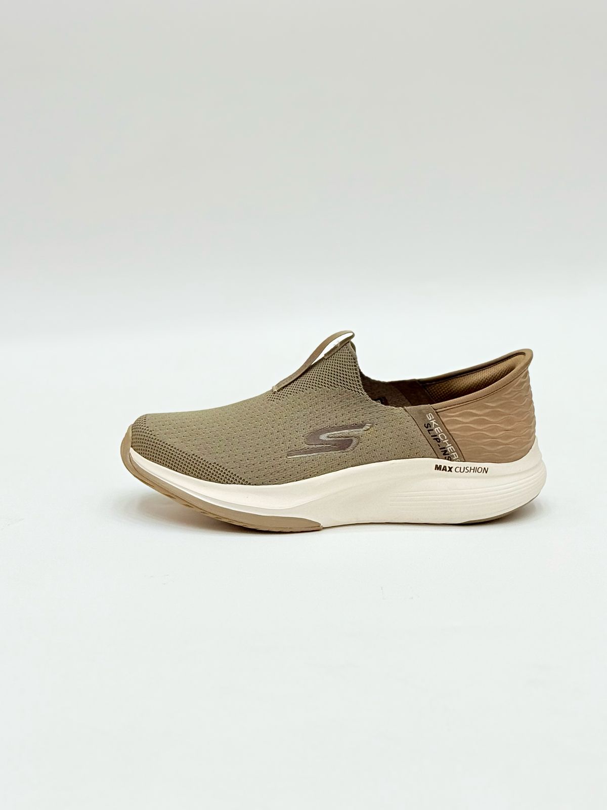 Brown Slip-On Walking Sneakers – Lightweight & Comfortable