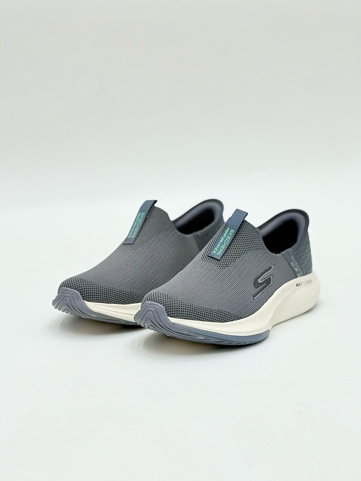 Brown Slip-On Walking Sneakers – Lightweight & Comfortable