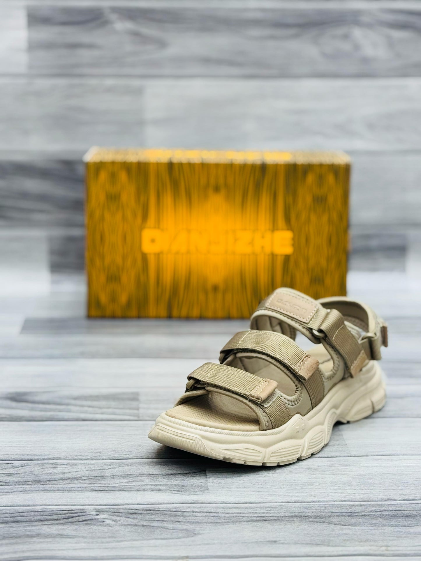Dianzhe Black Chunky Sandals – Bold, Stylish & Ultra Comfortable