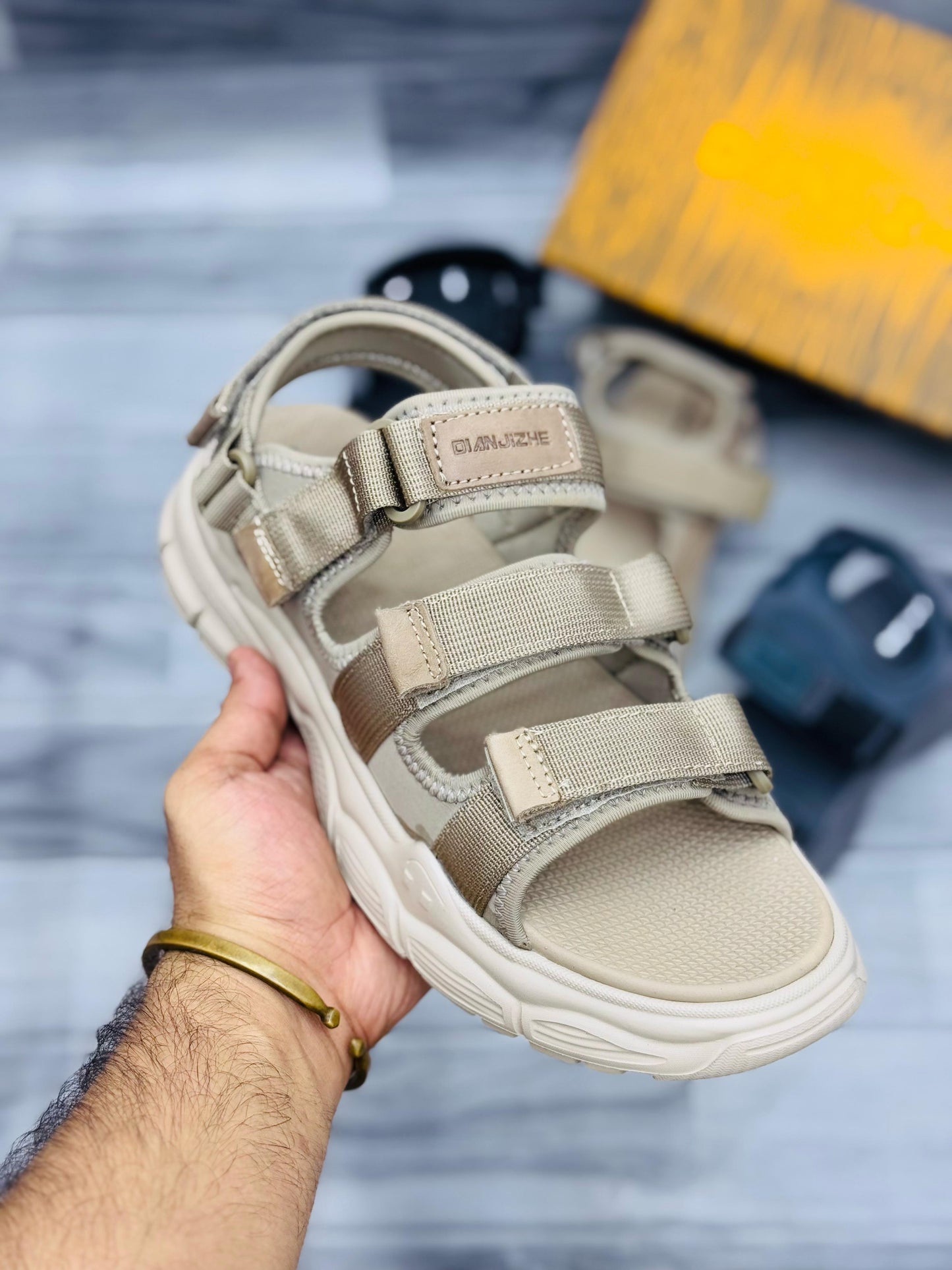 Dianzhe Black Chunky Sandals – Bold, Stylish & Ultra Comfortable
