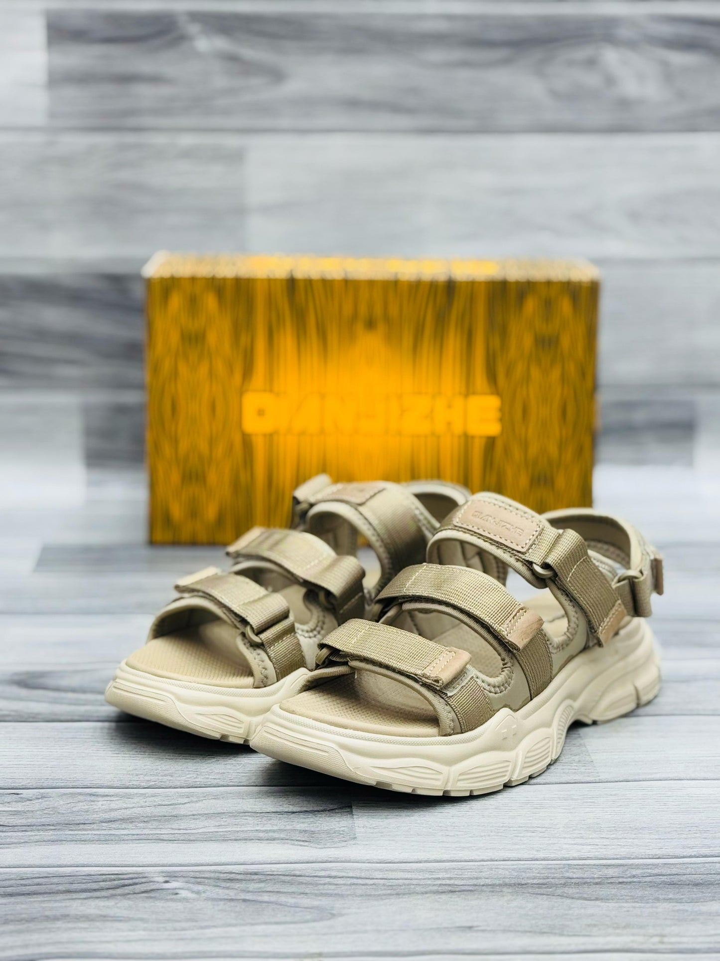 Dianzhe Black Chunky Sandals – Bold, Stylish & Ultra Comfortable