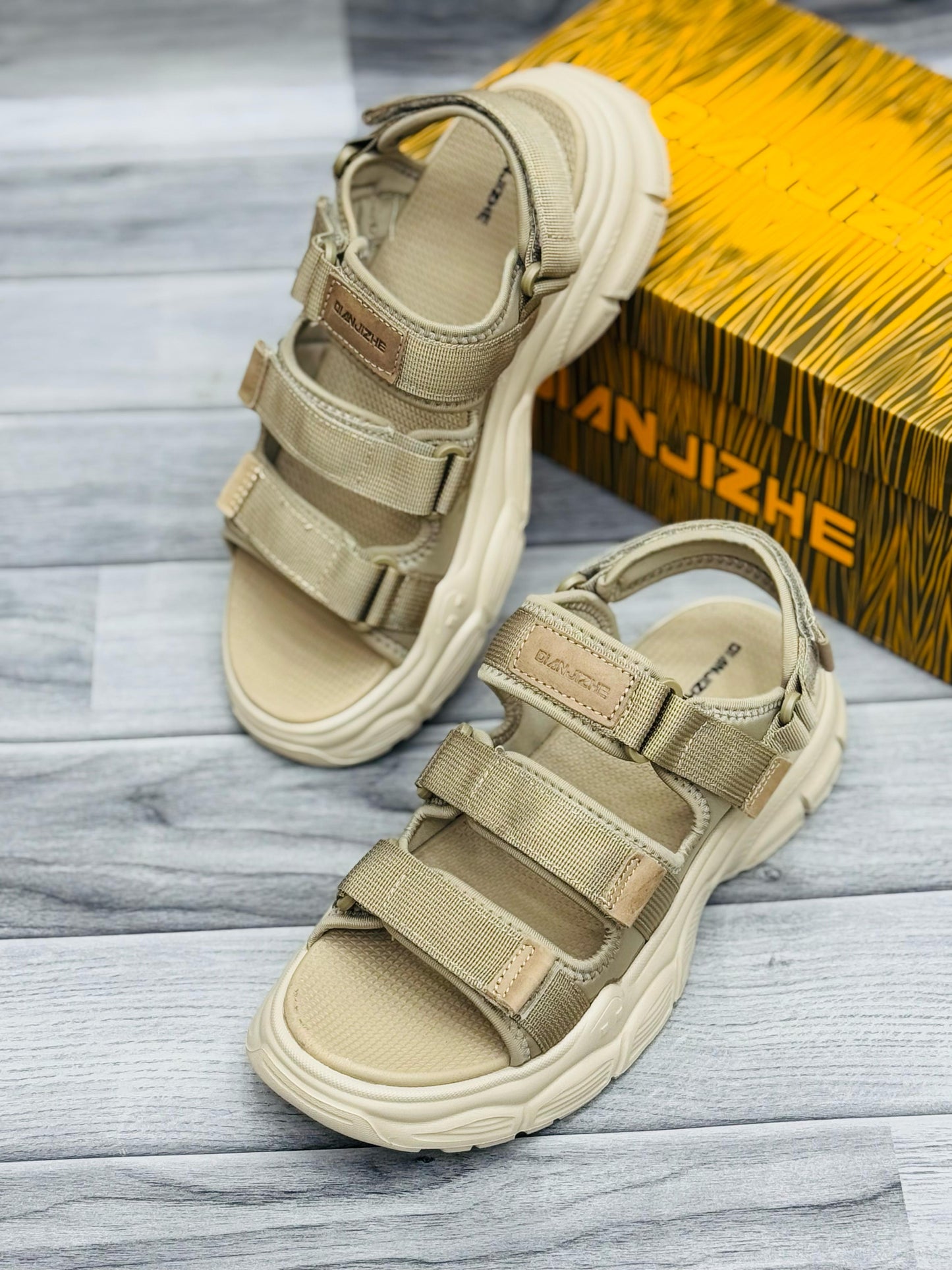 Dianzhe Black Chunky Sandals – Bold, Stylish & Ultra Comfortable