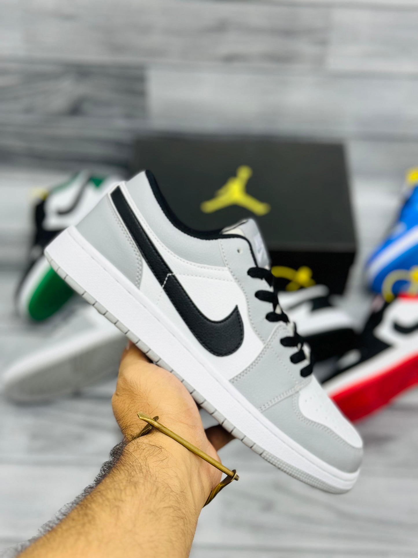 Air Jordan 1 Low Grey White