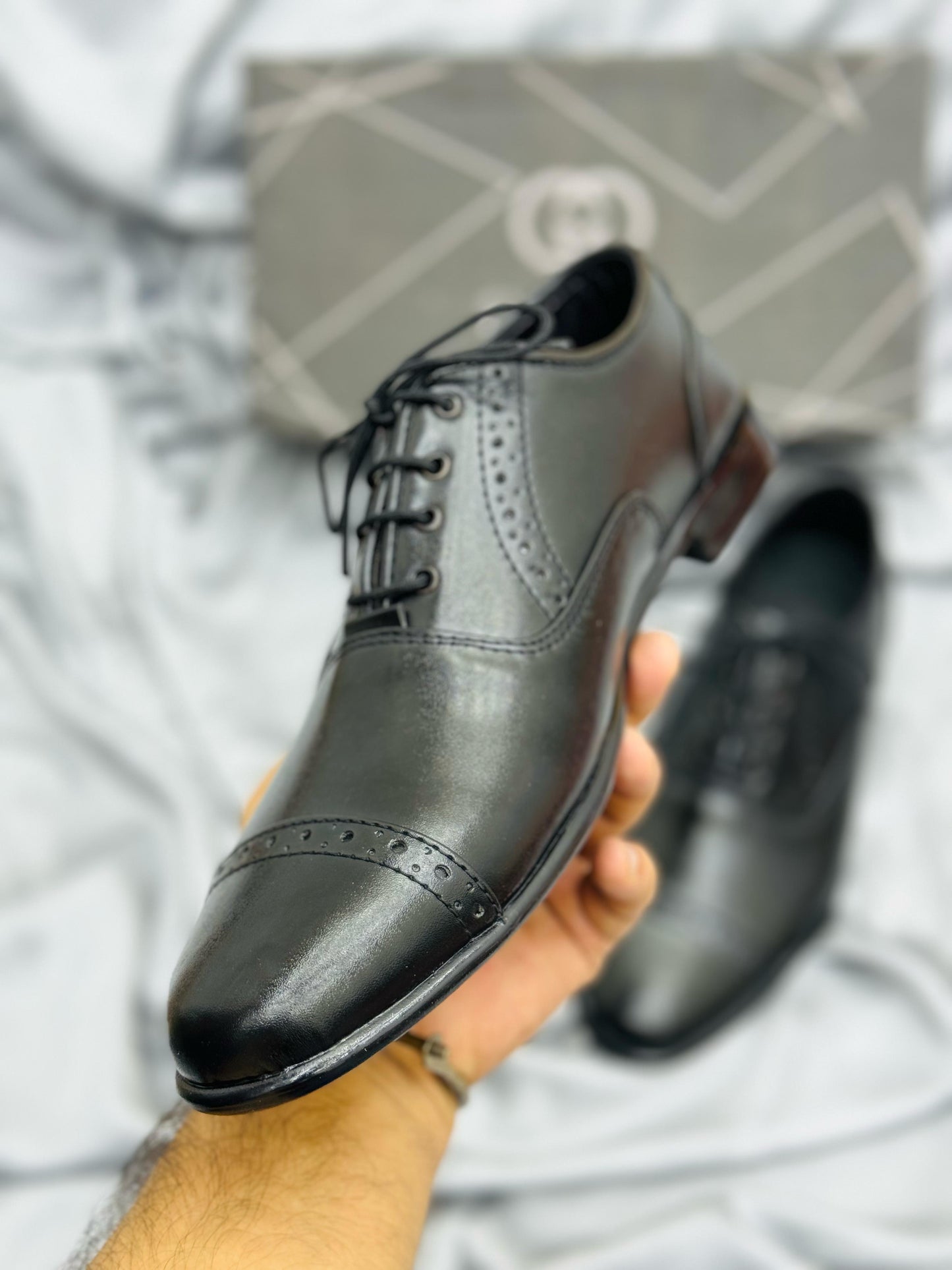 Classic Black Oxford Dress Shoes – Formal Elegance