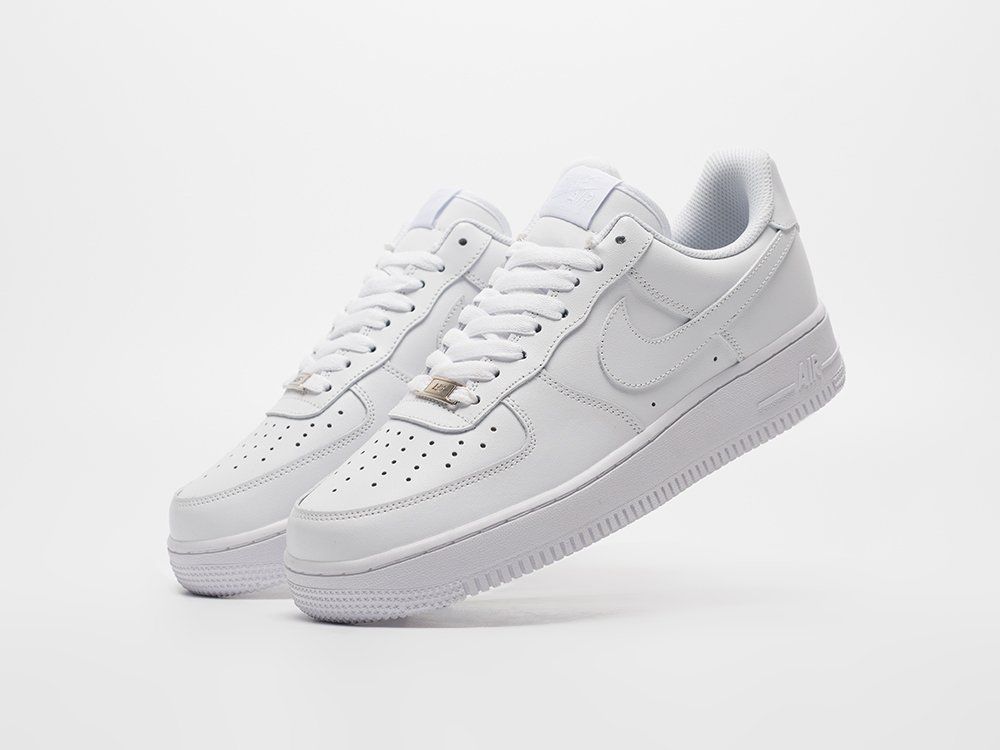 Nike Air Force 1 '07 – Triple White Classic Sneakers